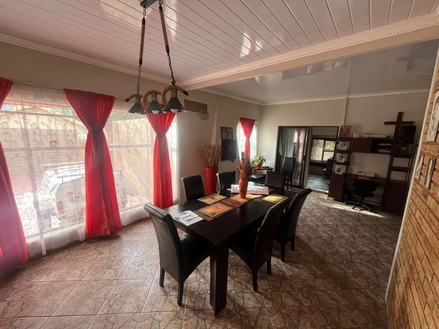 4 Bedroom Property for Sale in Protea Park North West
